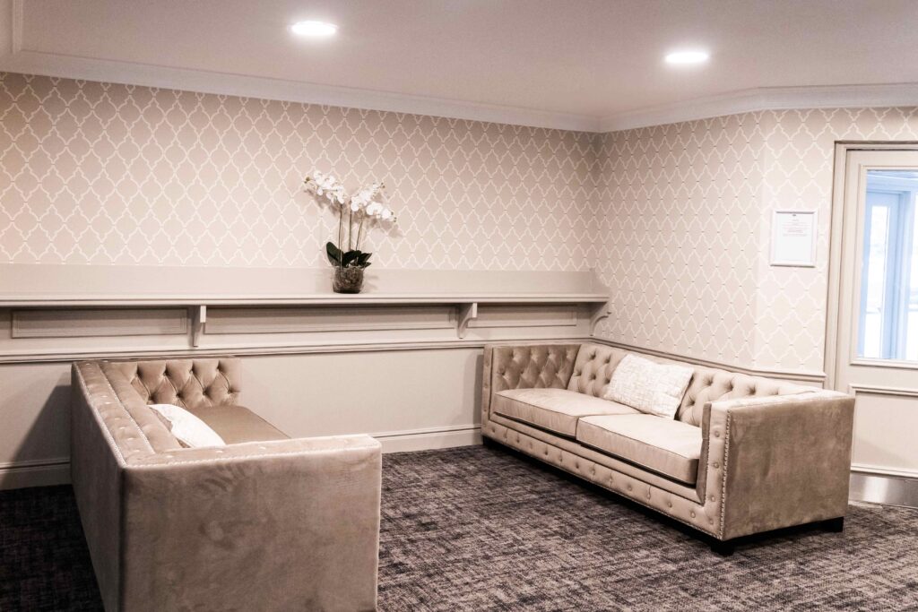 TheCrown-WeddingSetup-35-min-min